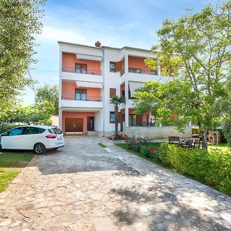 רוביני Apartments Adria מראה חיצוני תמונה