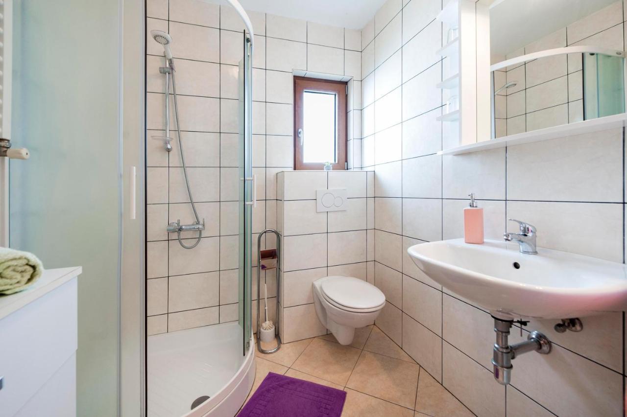 רוביני Apartments Adria מראה חיצוני תמונה