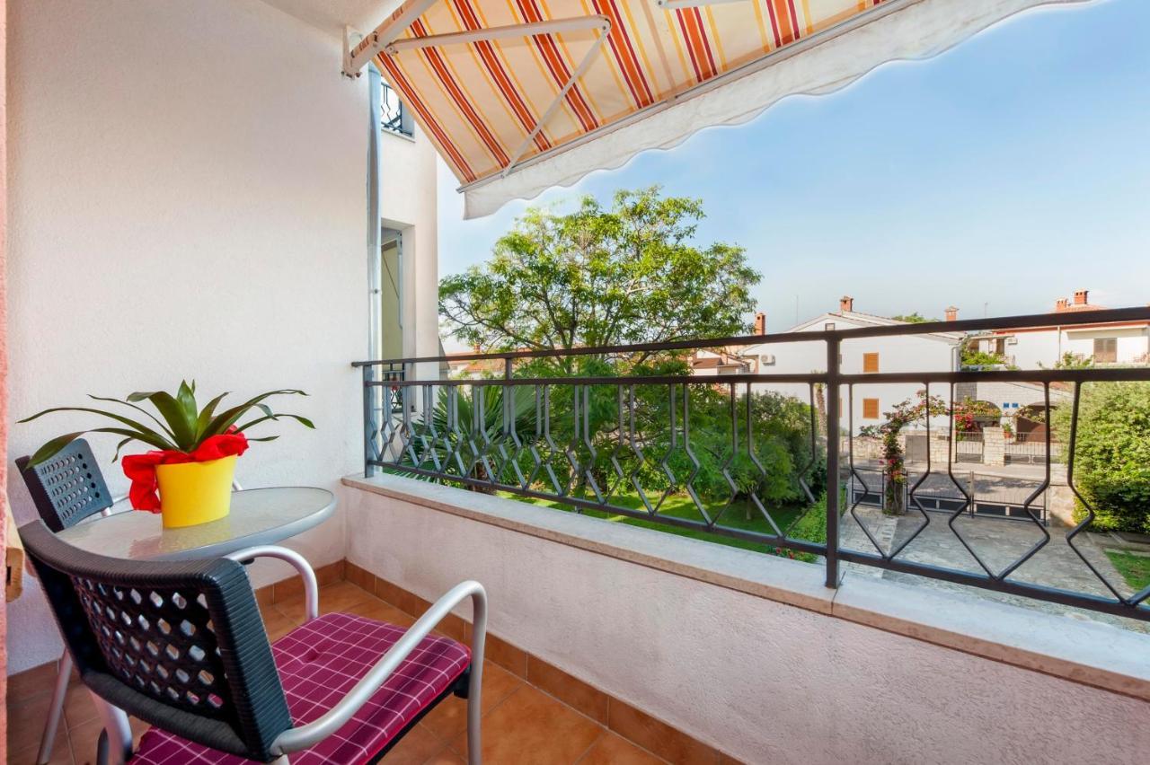 רוביני Apartments Adria מראה חיצוני תמונה