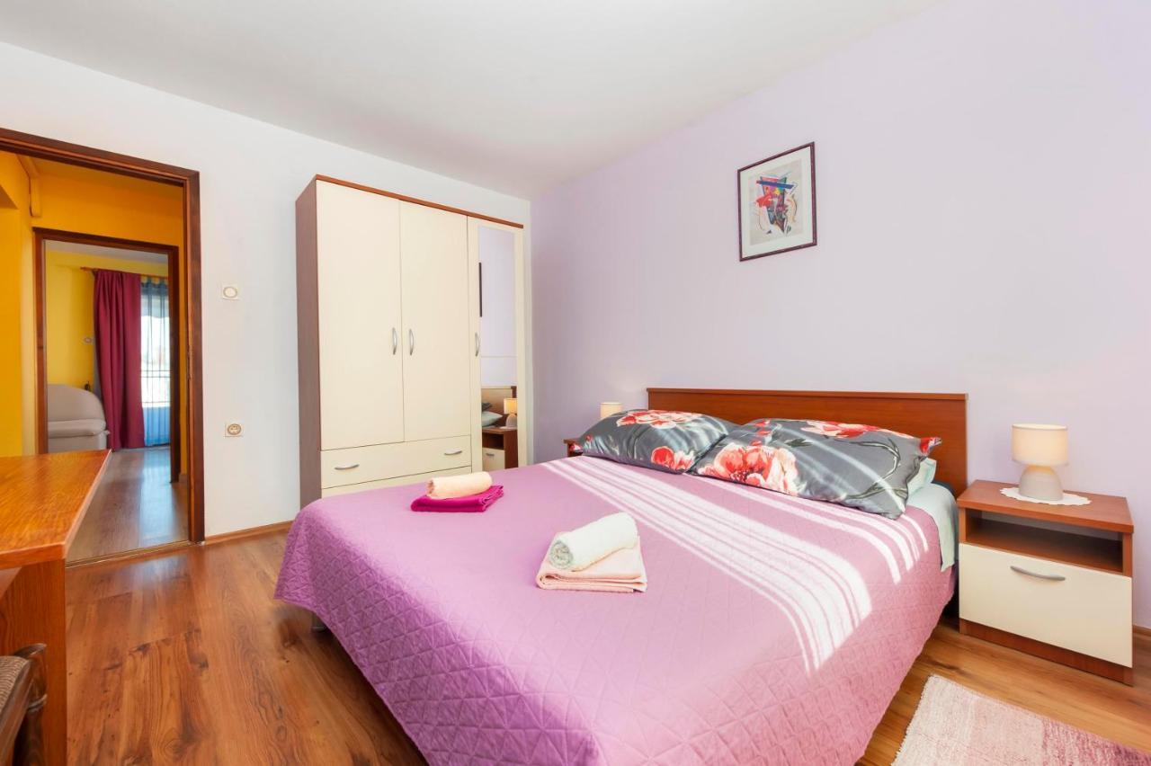 רוביני Apartments Adria מראה חיצוני תמונה