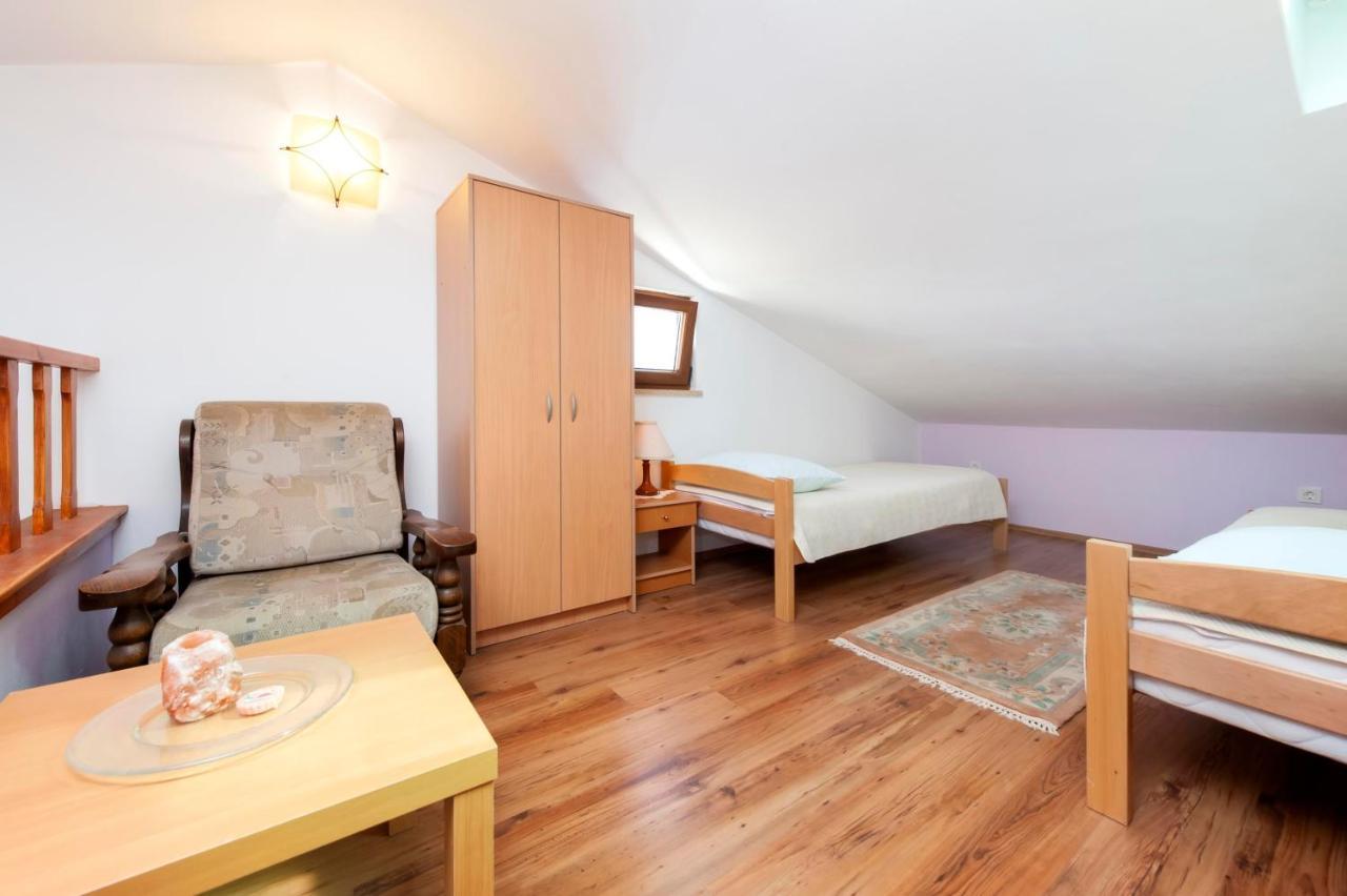 רוביני Apartments Adria מראה חיצוני תמונה