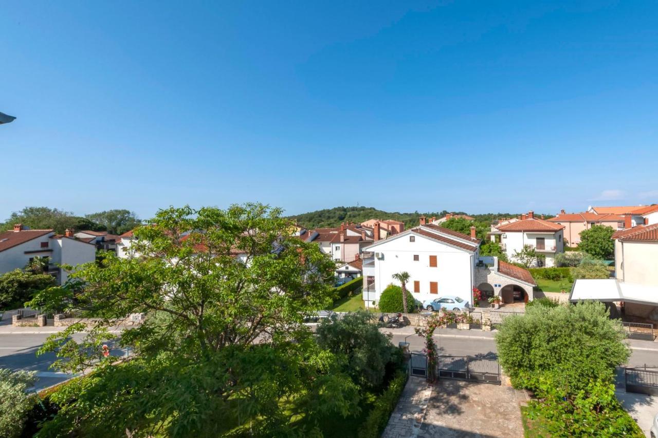 רוביני Apartments Adria מראה חיצוני תמונה