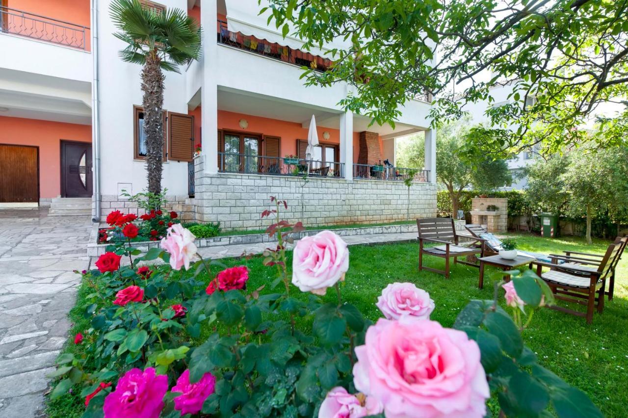 רוביני Apartments Adria מראה חיצוני תמונה